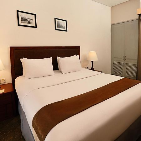 Kutabex Beachfront Hotel Kuta Lombok Dış mekan fotoğraf