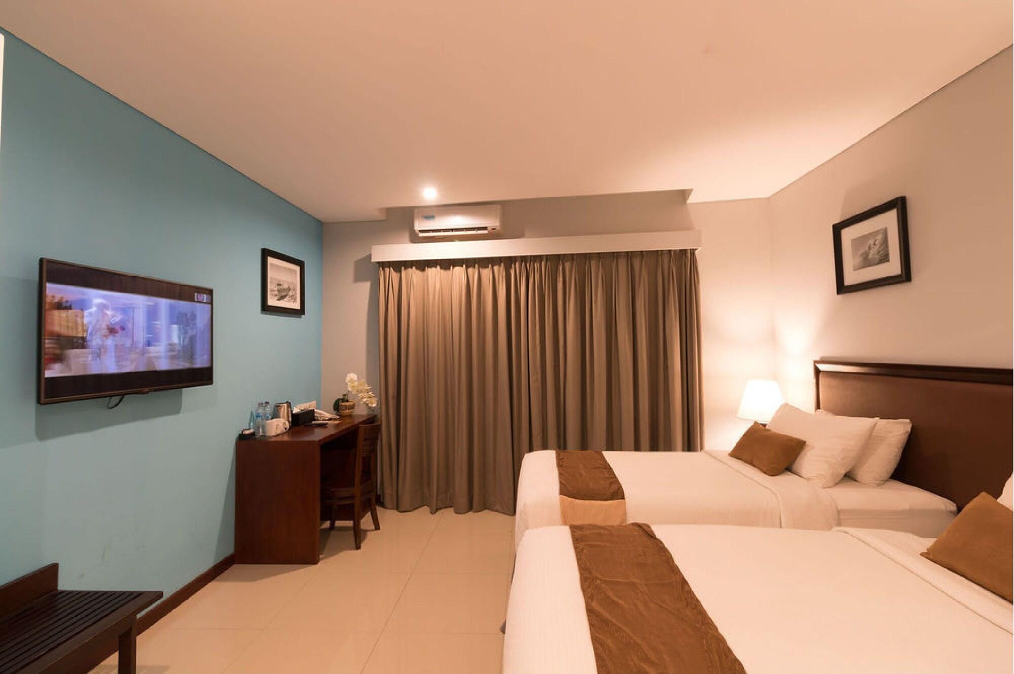 Kutabex Beachfront Hotel Kuta Lombok Dış mekan fotoğraf