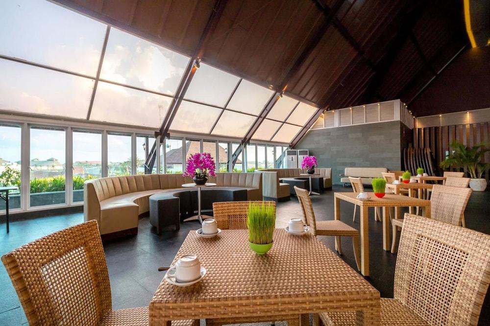 Kutabex Beachfront Hotel Kuta Lombok Dış mekan fotoğraf