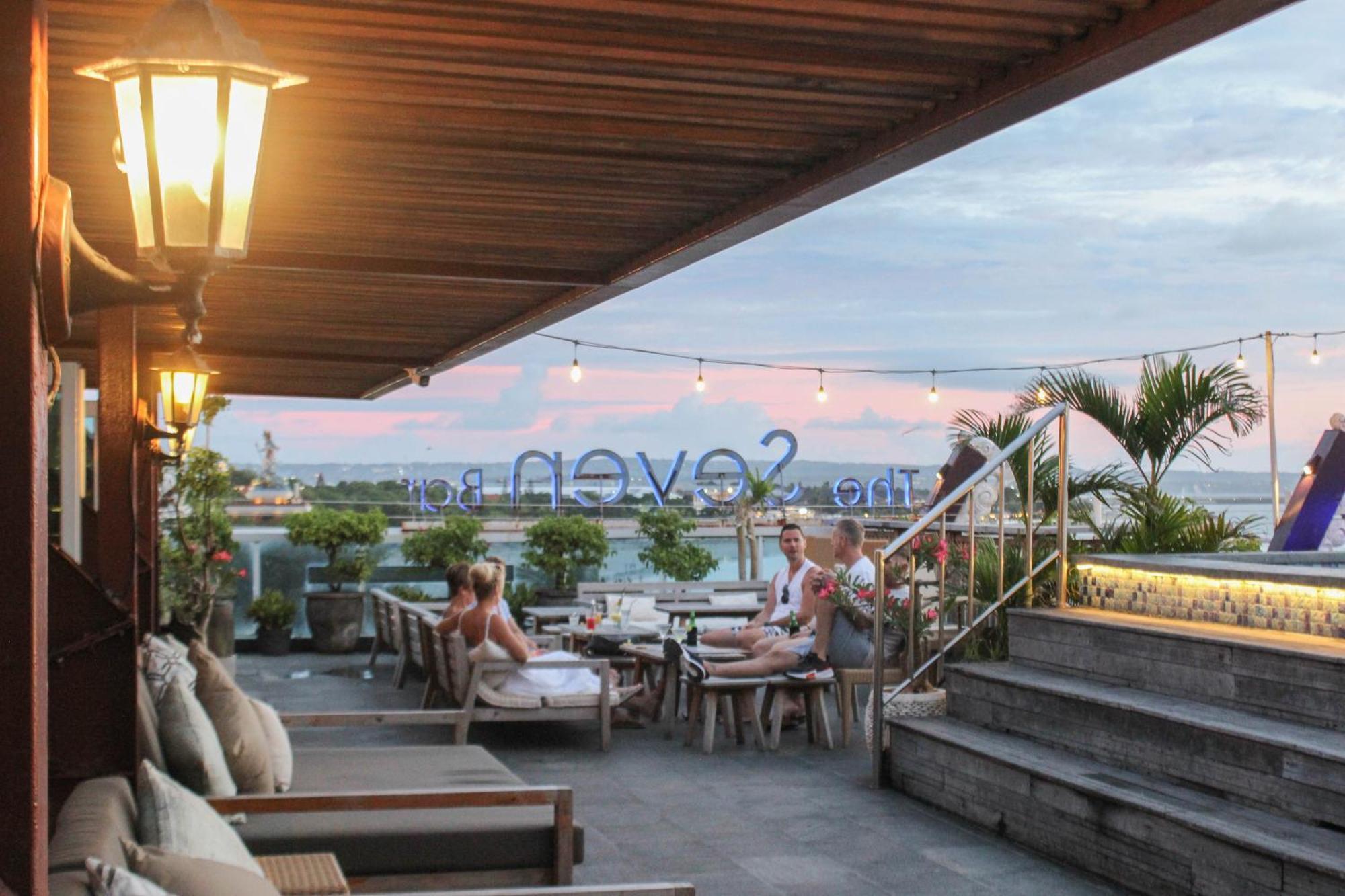 Kutabex Beachfront Hotel Kuta Lombok Dış mekan fotoğraf