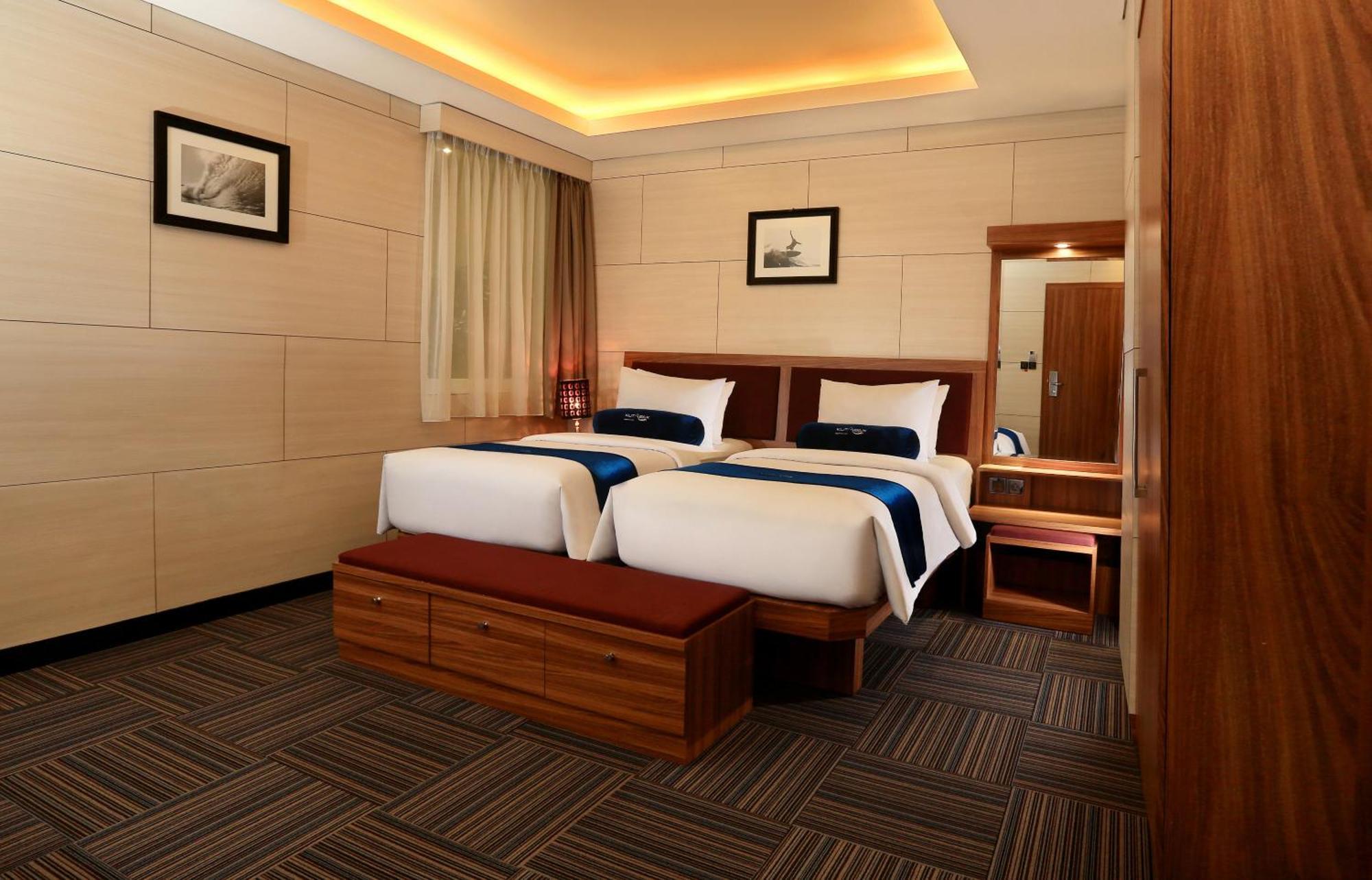 Kutabex Beachfront Hotel Kuta Lombok Dış mekan fotoğraf