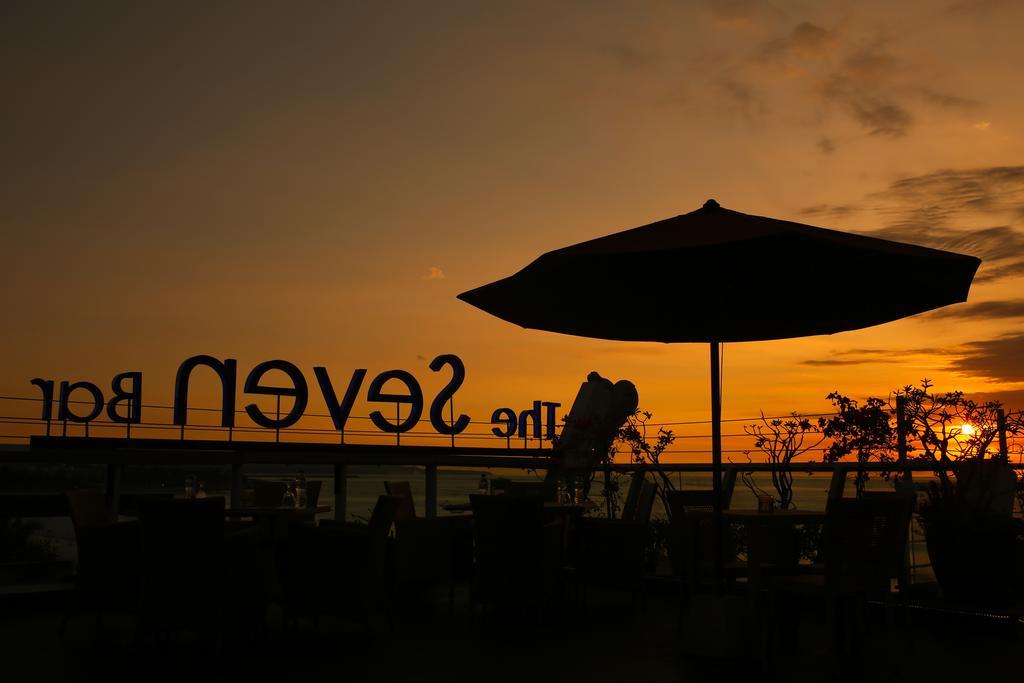 Kutabex Beachfront Hotel Kuta Lombok Dış mekan fotoğraf
