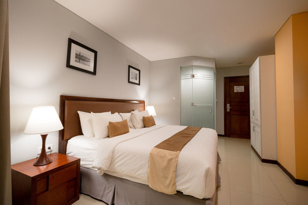 Kutabex Beachfront Hotel Kuta Lombok Dış mekan fotoğraf