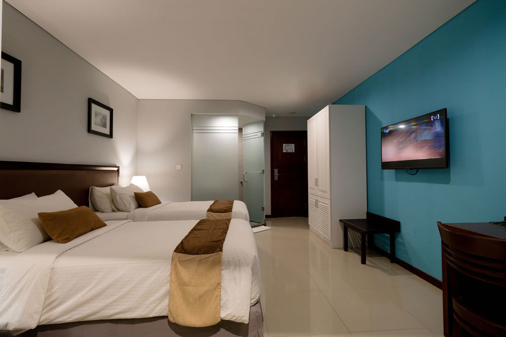 Kutabex Beachfront Hotel Kuta Lombok Dış mekan fotoğraf